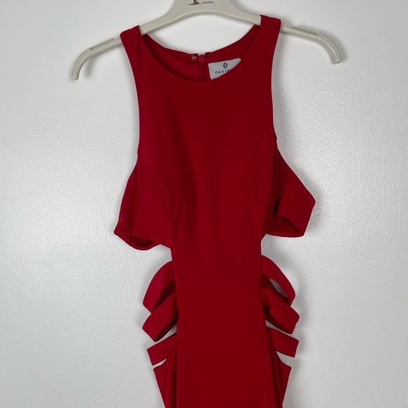 Faviana Red Waist Cut Out Prom Dress Size 6 - Picture 5 of 9